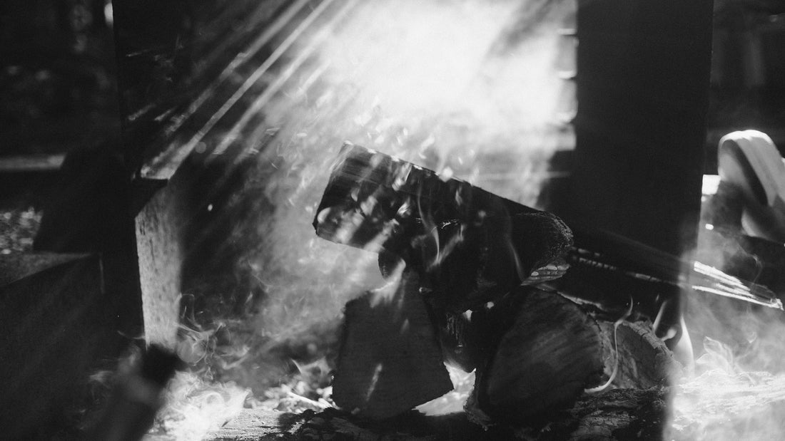 Thé fumé : l'art du fumage, diversité & accords culinaires