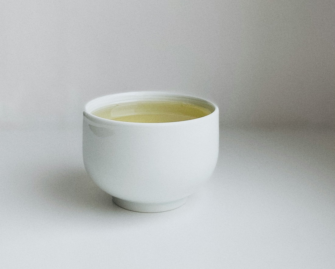 Le thé blanc Pai Mu Tan (ou Bai Mu Dan)